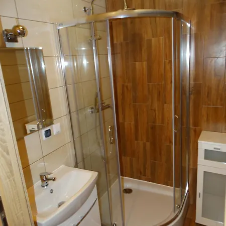 펜션 Przy Zalewie *